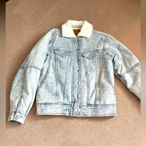 American Eagle Sherpa Lined Jean Jacket